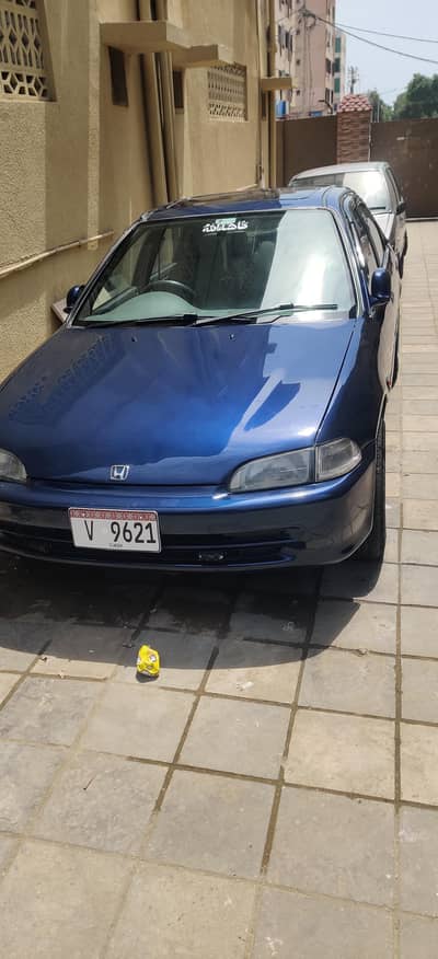 Honda Civic ferio sunroof variant