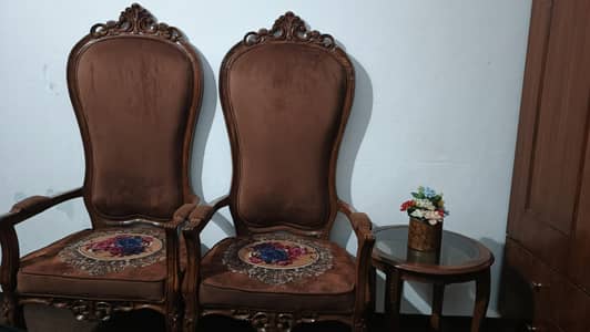 Vintage style Wooden Chairs set with table