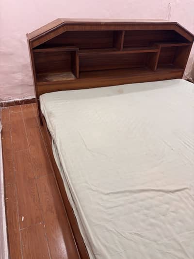 Used Wooden double Bed