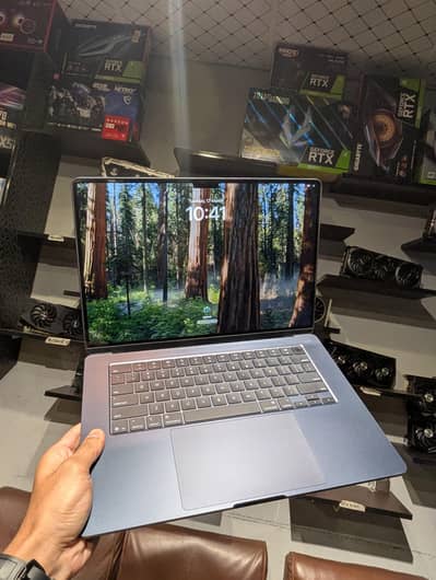 macbook air m4 15inch brand new