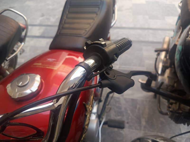 تمام تفصیلات نیچے ڈسکرپشن میں دیکھیے شکریہ 2