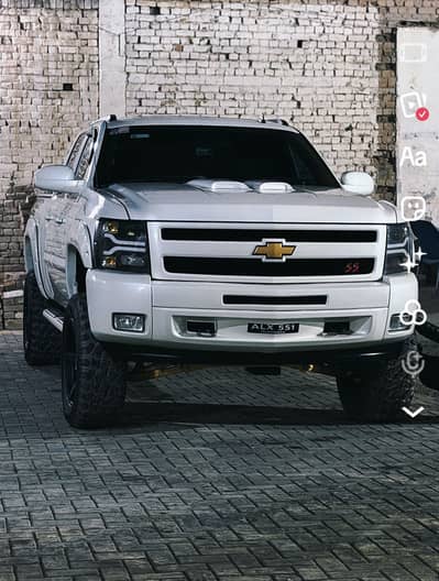 Chevrolet Silverado SS