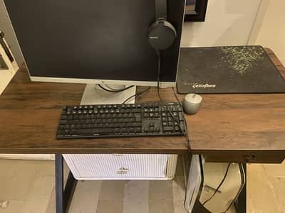 Computer Table for sale