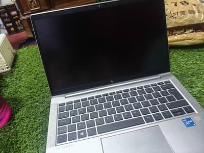 HP EliteBook 830 G8 Notebook