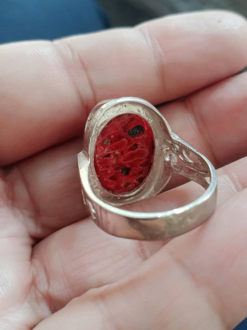 Marjan Coral Ring 2