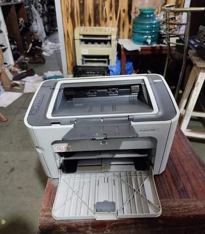Hp laser jet 1505n printer