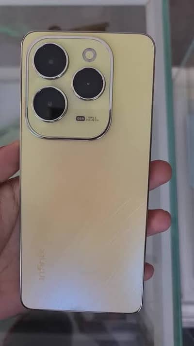 Infinix Hot 40 – 1 Year Used – Excellent Condition