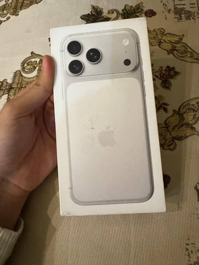 iphone 17 pro max 256gb silver
