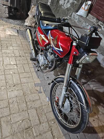 Honda CG 125 Karachi No