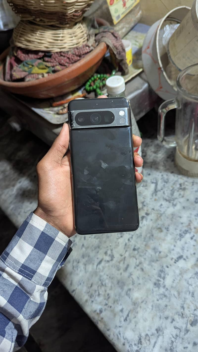 google pixel 8 pro 2