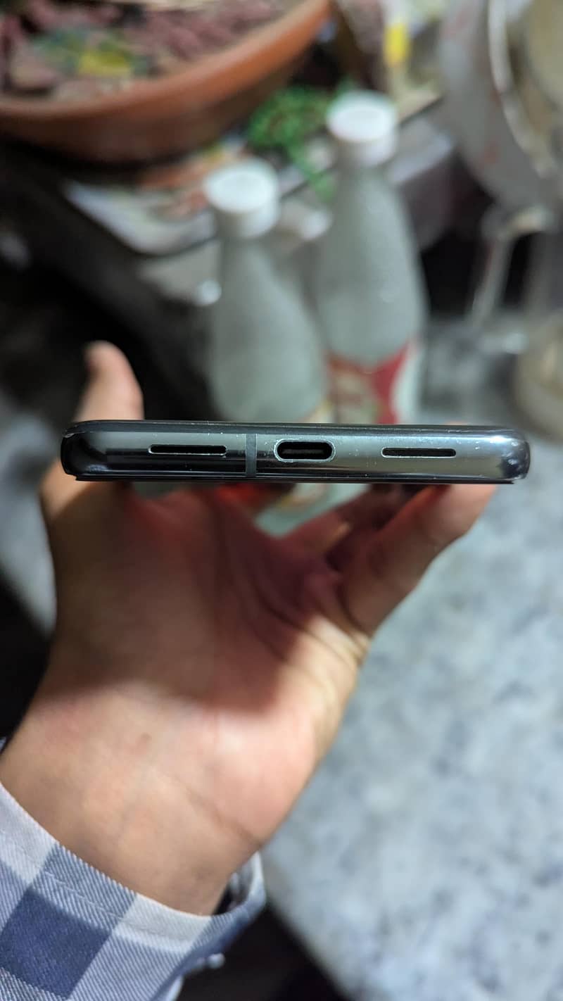 google pixel 8 pro 5