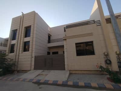 160 Sq. Yards Ground Floor 3 Bed DD House | Separate Stair from Car Porch