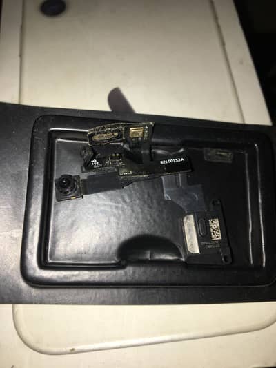 iPhone 6s Plus front camera