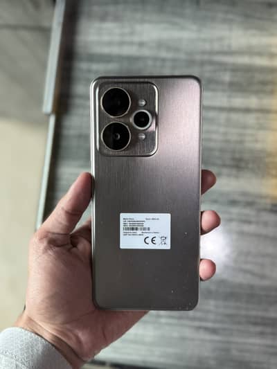 Realme 15 5G (12GB RAM / 512GB) – 10/10 Condition