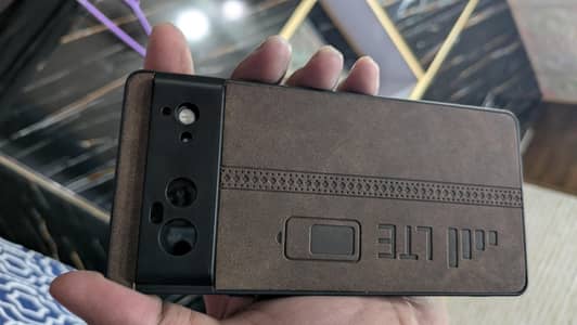 PIXEL 6 NON PTA 8 128 GB  9 / 10 CONDITION