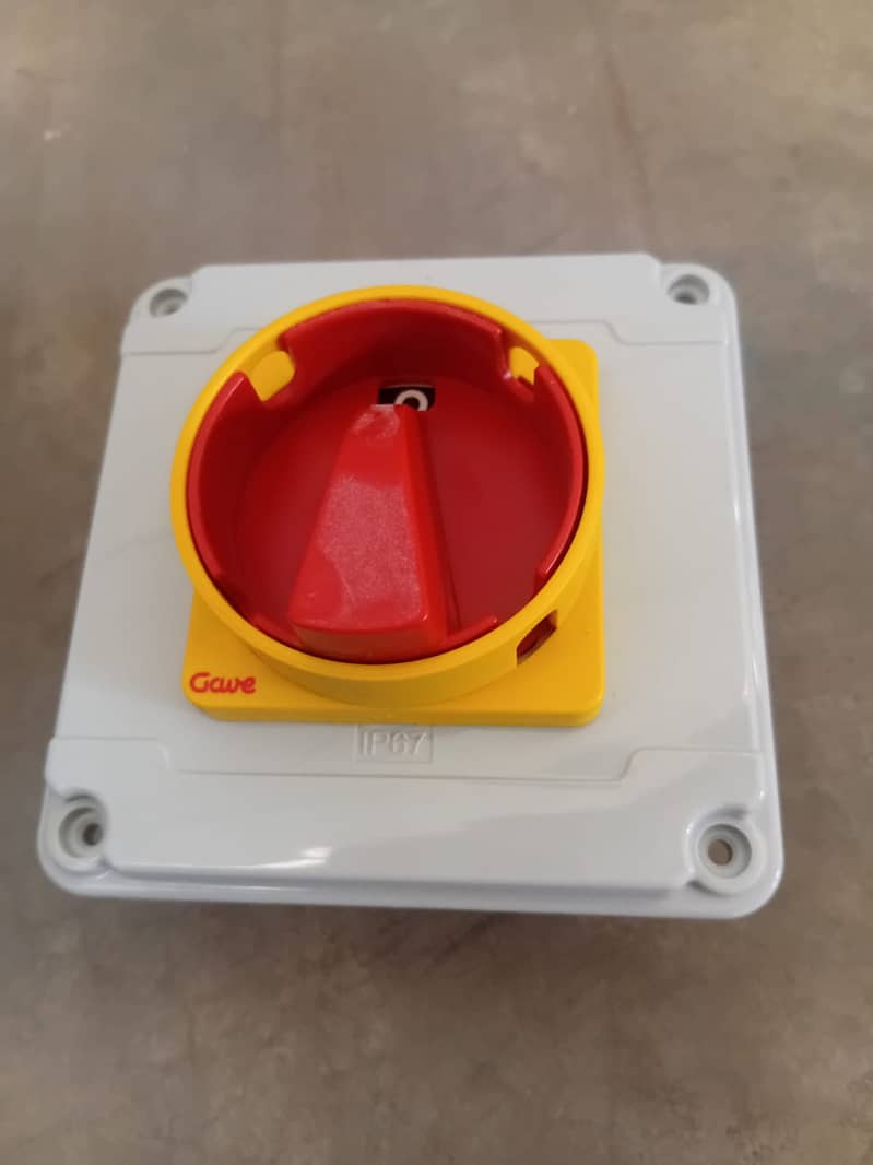 Isolator Switch 3Pole 0