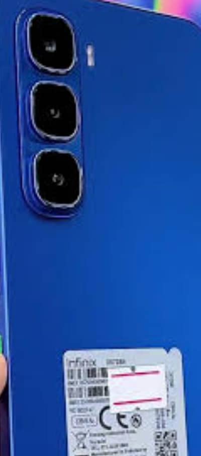 hot60i /8/256/Kal Liya tha ajj sell krna hy