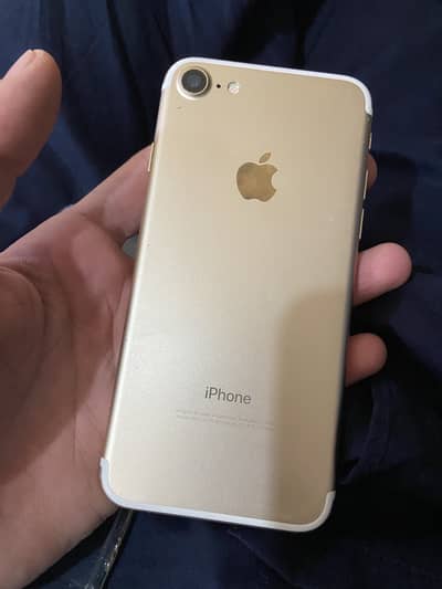 iPhone 7 10/10 condition