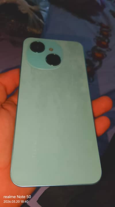 7 Month Used Full Fresh Condition 10/10 With Box And Charger