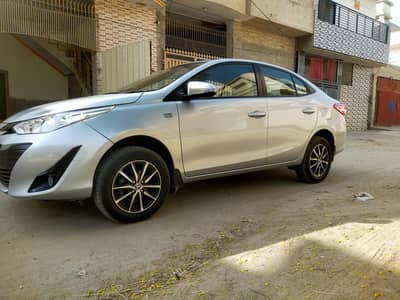 Toyota Yaris Ativ-2021