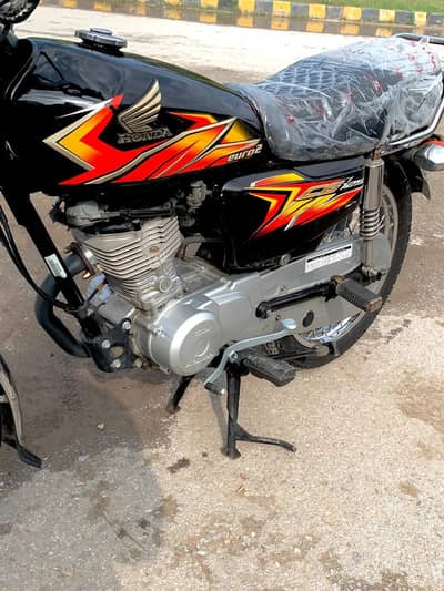 Honda 125 Model 2021 Punjab number