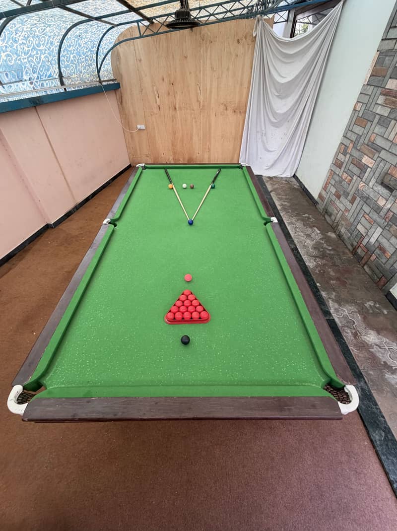 SNOOKER TABLE 1