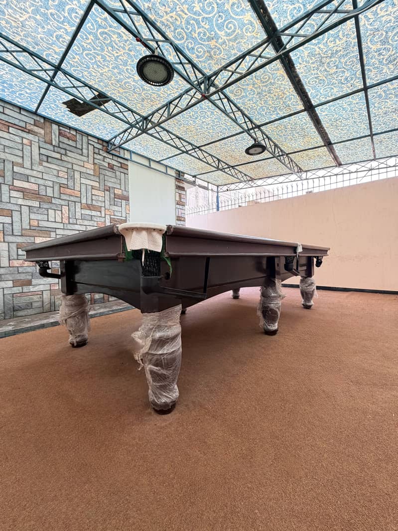 SNOOKER TABLE 2
