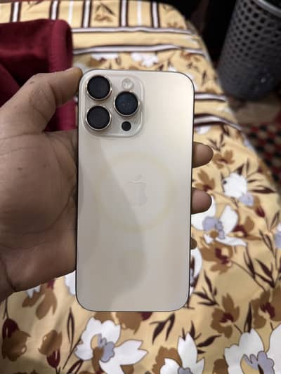 Iphone 16 pro max 10/10 jv battery healt 98