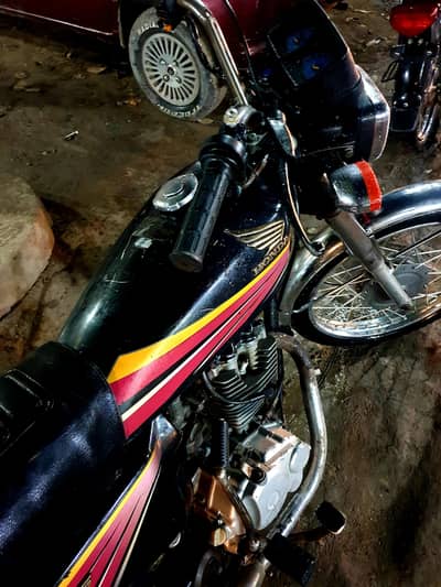 2011 bhawalpur no bike mai 1 rup la kam nhi h lo or chalo