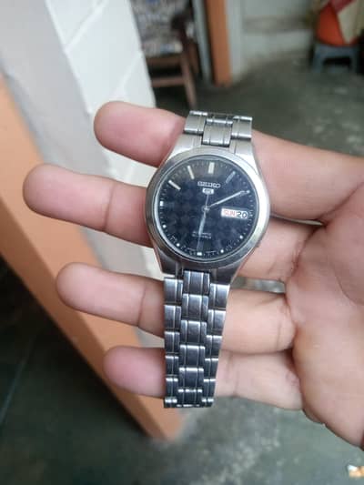 Seiko 5 Japan original. brand new. not used. auto