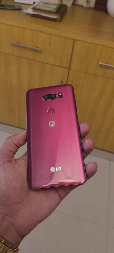 LG V30 Official PTA Approved