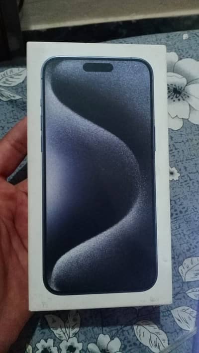 iphone 15 pro max lush condition