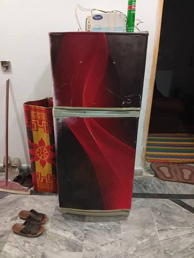 Munasib keemat me Available hai