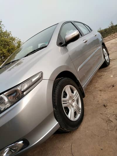 TOTAL GENUINE  2018 Honda city 1st owner