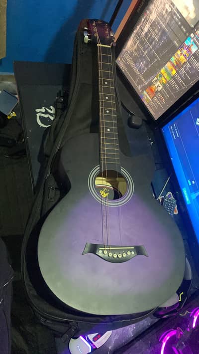 Guitar in clean condition