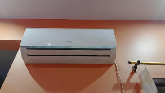 Gree 1 ton non inverter