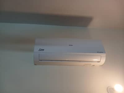 2025 model 1 ton just like brand new