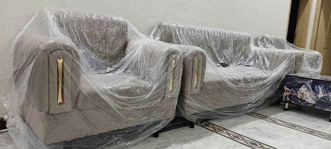 5 seater soffa brand new Not used swat kpk sy bnwaya ha mny