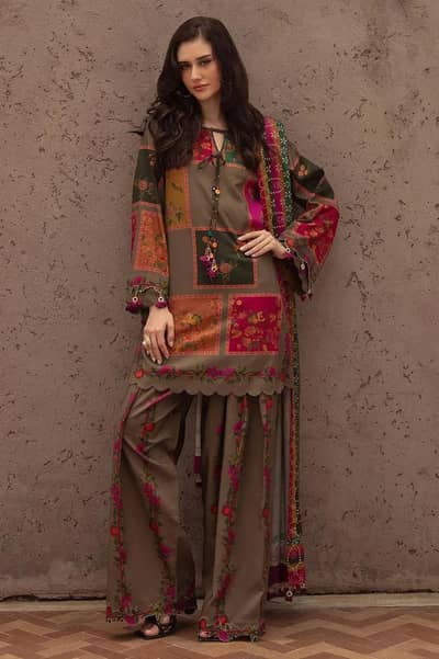 Brown Printed Lawn 3 Pcs Women Suit Set