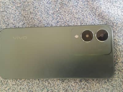 Vivo Y17s for Sale | 7/10 Condition | With Box & Charger | Rs. 28,000