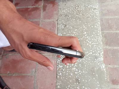 Iphone Xs Max : Non Pta : Condition 10/9 :Battery Health 78%