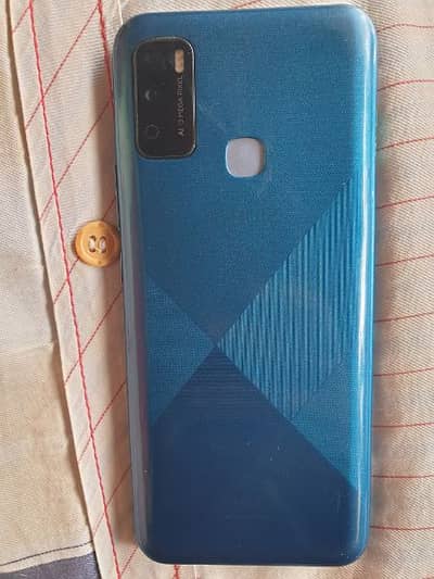 infinix hot 9 play 4/64 with charger only read description then messag