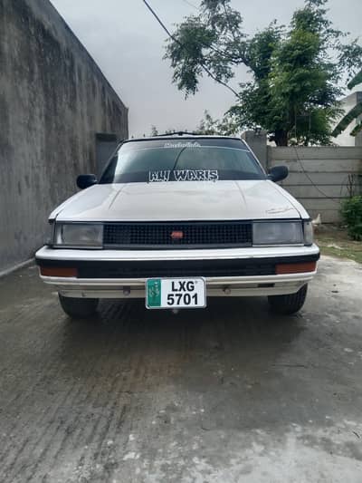 TOYOTA COROLLA GL SALOON (1986) 1.6