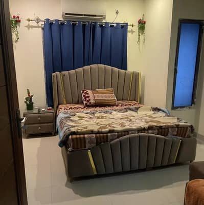 Two bedroom phr day short Time apartment available bahria twon