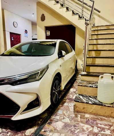 one piece touch car available