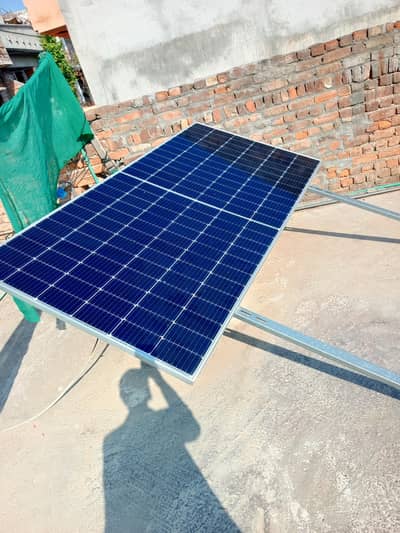 only one year used longi panel with stand