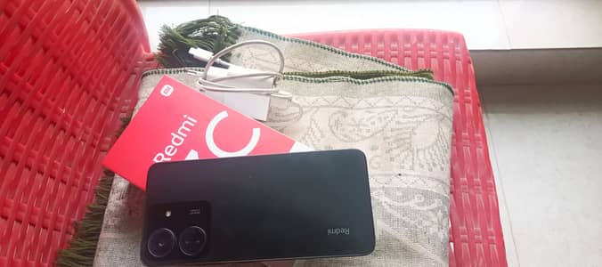 Redmi 13c 6/128 gb      10/10
