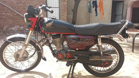 CG 125 Red