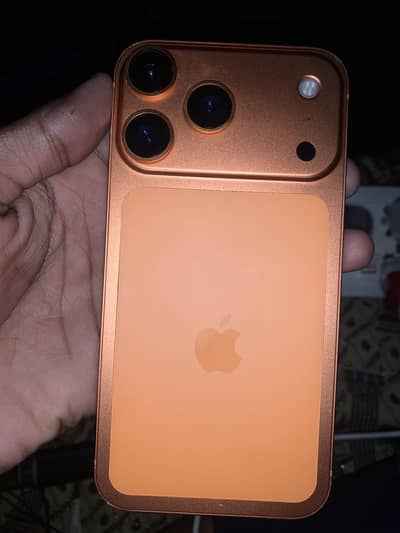 iPhone xr nonpta into 17 pro