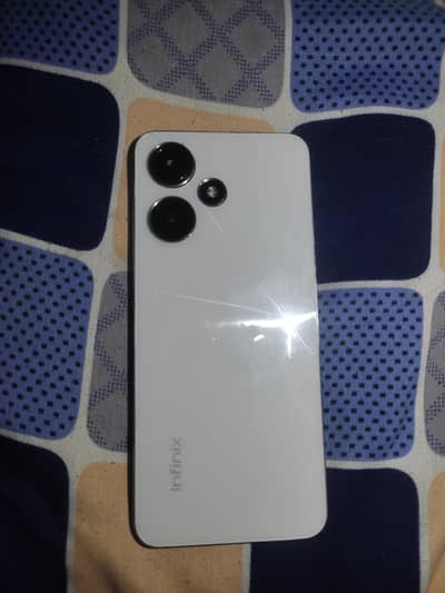 Infinix hit 30 play 4/64